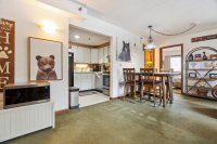 137 E Mountain