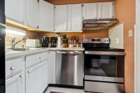 137 E Mountain
