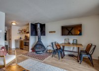 774 East Mountain