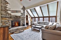 998 East Ash