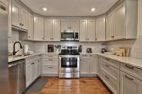 998 East Ash