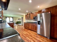 16 Edgewood