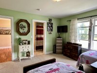 16 Edgewood