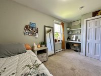 16 Edgewood
