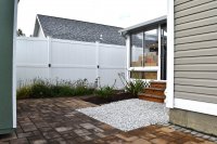 28 Griswold Stone Gate