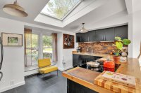 148 East Hill