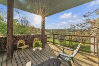 148 East Hill