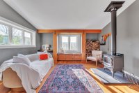 148 East Hill