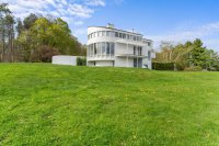2055 Church Hill
