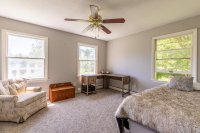 86 Willow Brook