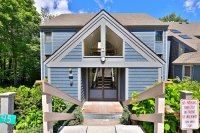 695 East Mountain