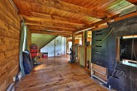 810 Crown Point