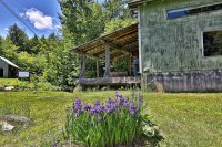 810 Crown Point