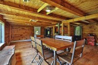 810 Crown Point