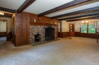 338 Lakewood