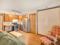133 East Mountain