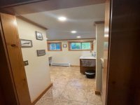 1274 Meadow Lake