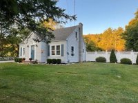 1274 Meadow Lake
