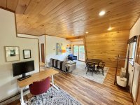 2115 East Woodstock