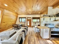 2115 East Woodstock