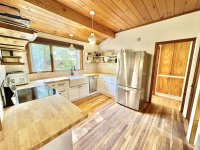 2115 East Woodstock