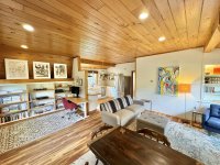 2115 East Woodstock