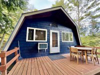 2115 East Woodstock