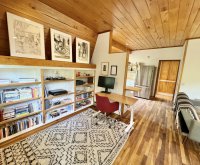 2115 East Woodstock