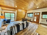 2115 East Woodstock