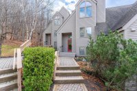 788 East Mountain