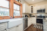77 Stoney Hill