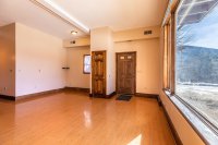 58 Valley View