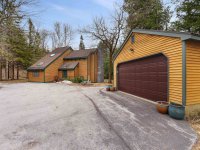 42 Roaring Brook
