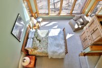 200 Peregine Hawk Mountain Resort