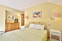 200 Peregine Hawk Mountain Resort