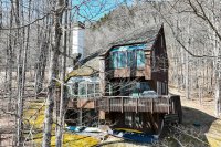 200 Peregine Hawk Mountain Resort