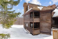 180 High Ridge