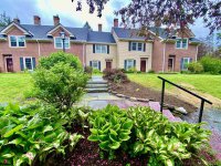 85 Townhouse