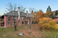 528 East Mountain