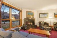 528 East Mountain