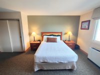 228 East Mountain