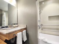 228 East Mountain