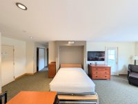 228 East Mountain
