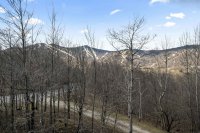 19 High Ridge