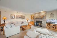 19 High Ridge