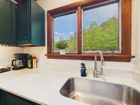 774 East Mountain Edgemont