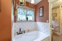 709 Little Sherburne