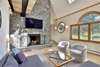 426 Roaring Brook