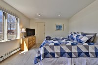 426 Roaring Brook