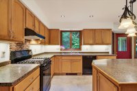 243 Cricket Hill